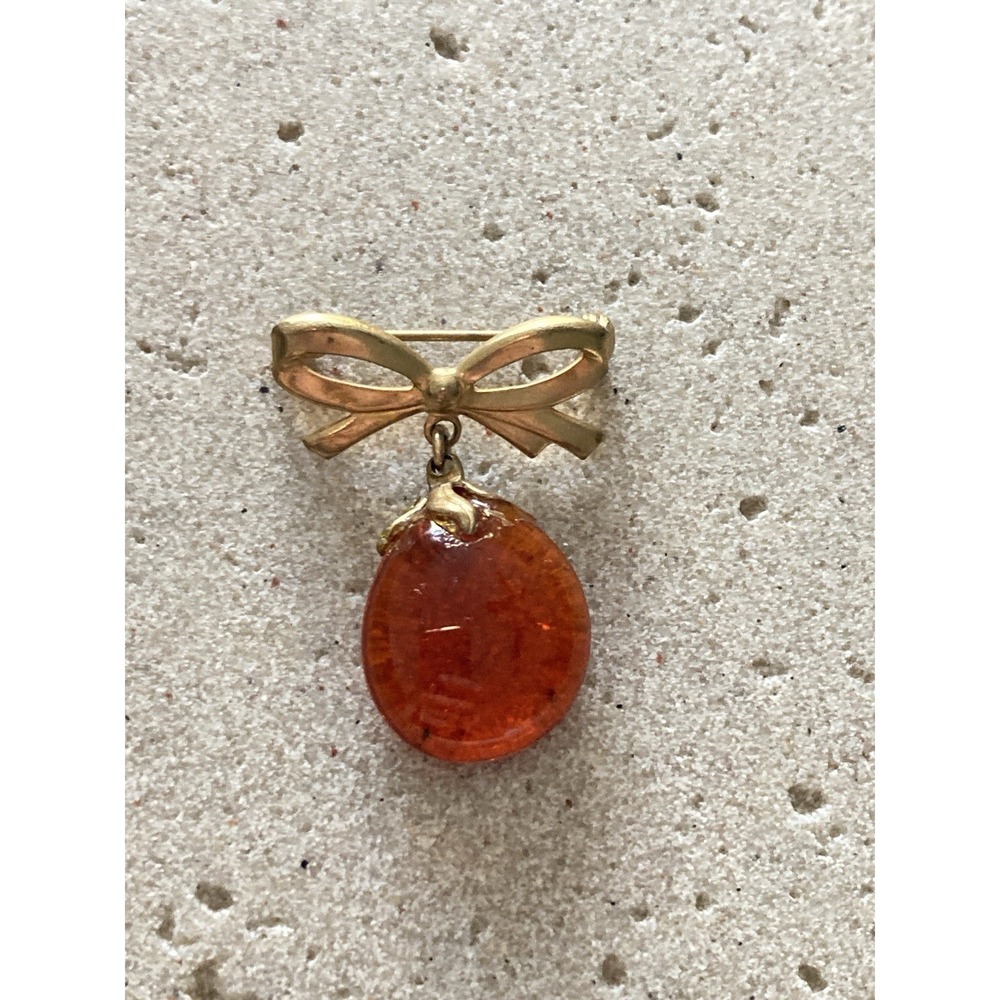 Vintage Gold Tone Bow Dangle Brooch Rusty Orange Lucite Fruit Pin Small